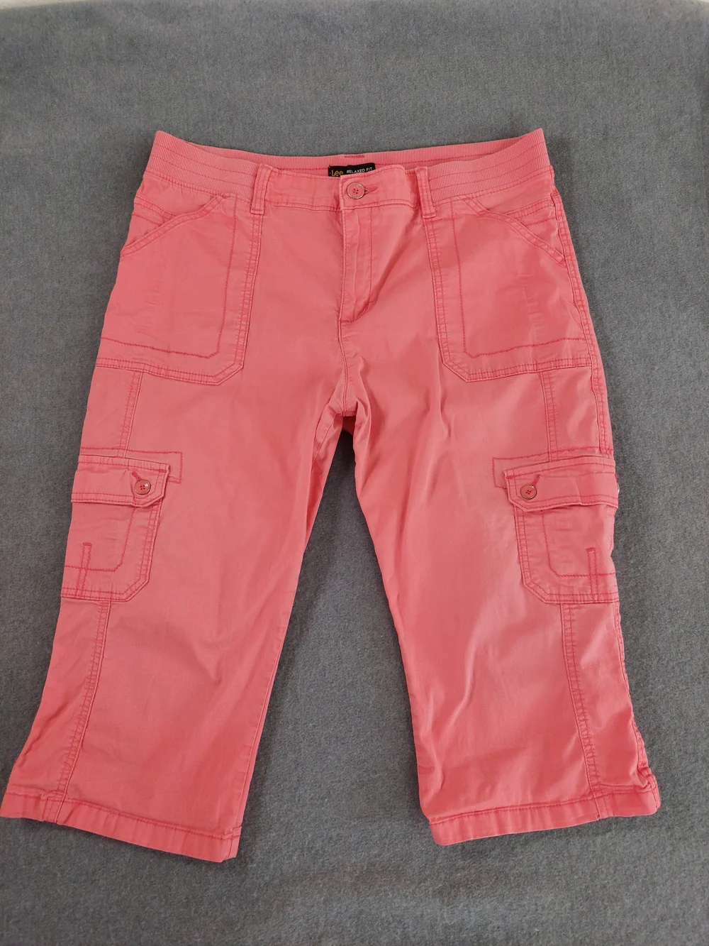 Lee Relaxed Fit Mid Rise Cargo Capri Pants Coral Pink Stretch Size 16 XL